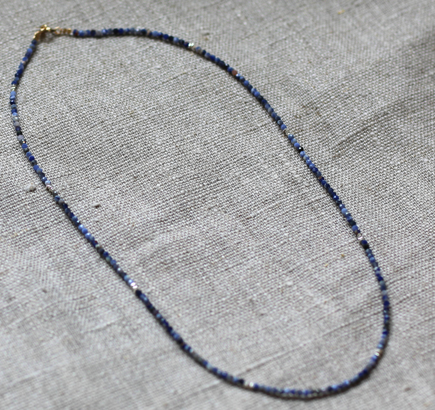 Collier Collection Sérénité en Sodalite